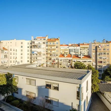 بيت ضيافة Backpackers Lisboa